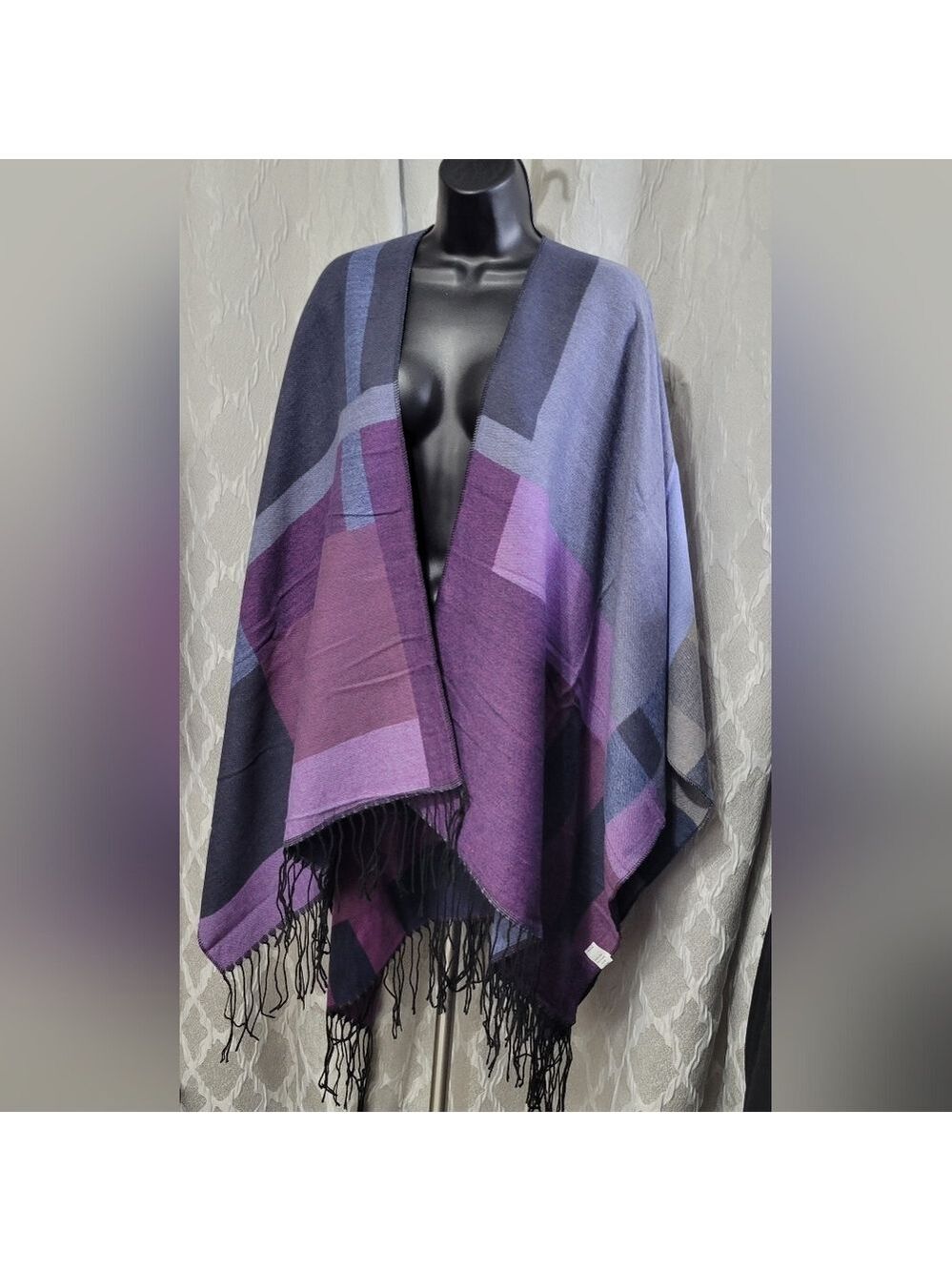 Kollie More | Reversible Shawl | Versatile Wrap | Purple & Blue